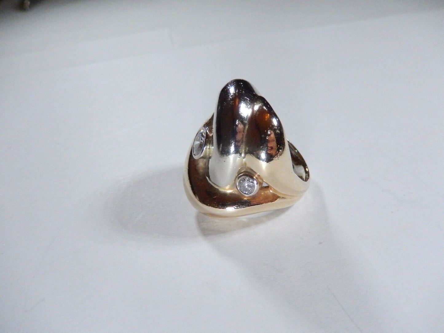 STUNNING STAMPED 14K TWO TONE  LADIES DIAMOND FREEFORM RING Size 625  151gms