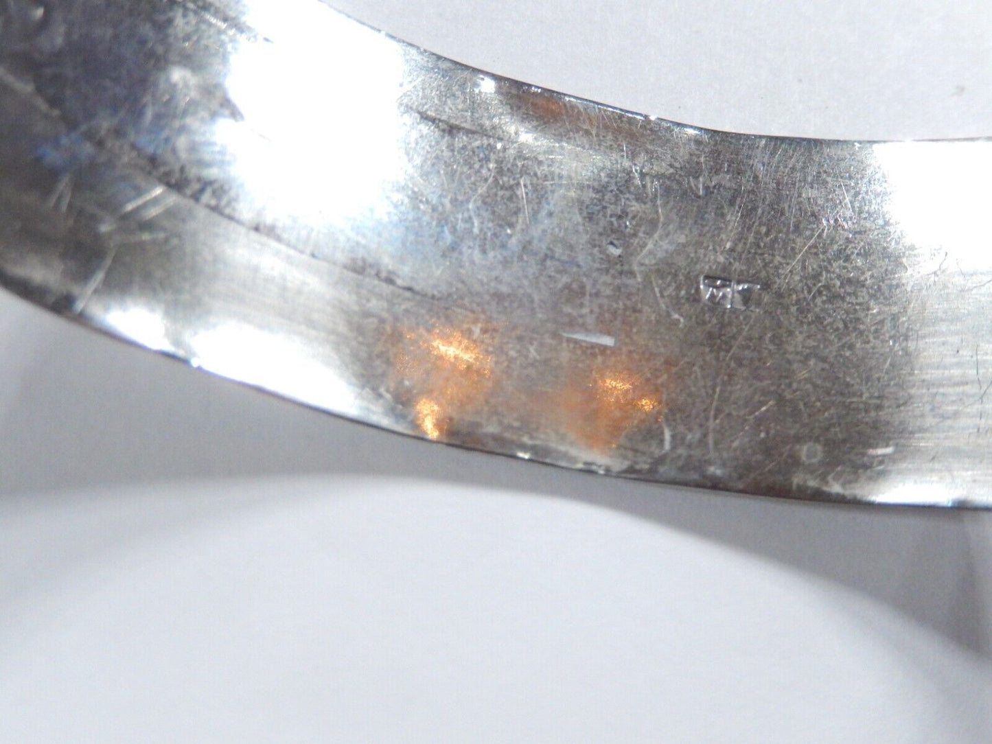 OLD EARLY VINTAGE NAVAJO HAND TOOLED STERLING SILVER 24mm Wide BRACELET CUFF 52g