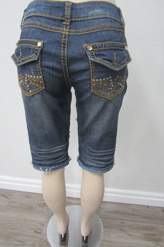 NICE Womens Rue 21 Dark Wash Distressed Denim Bermuda Shorts Size 9/10 x 13"L