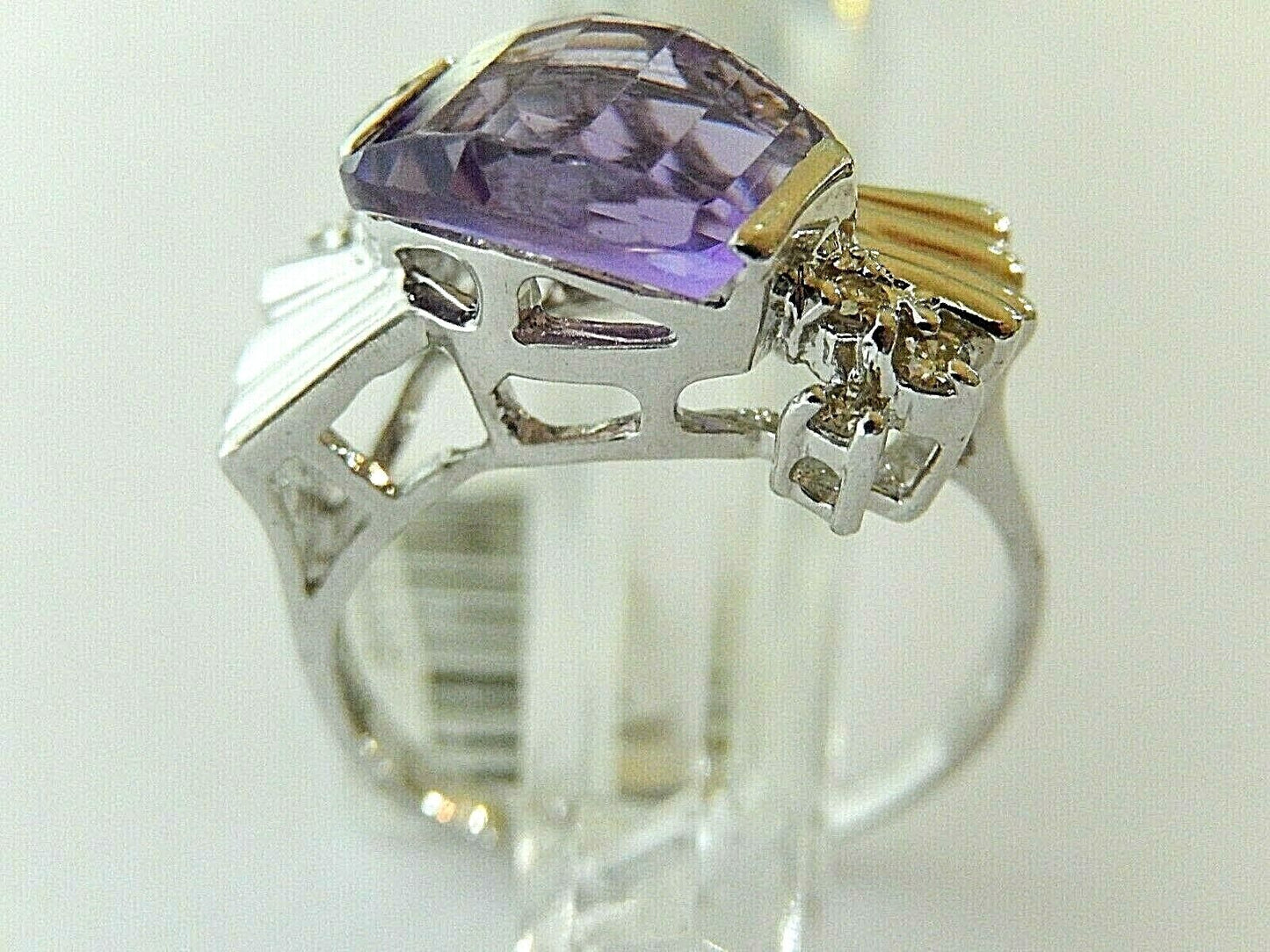 *VINTAGE* 14k White Gold Fancy Cut Amethyst Bezel Set Diamond Ring Sz 8.25