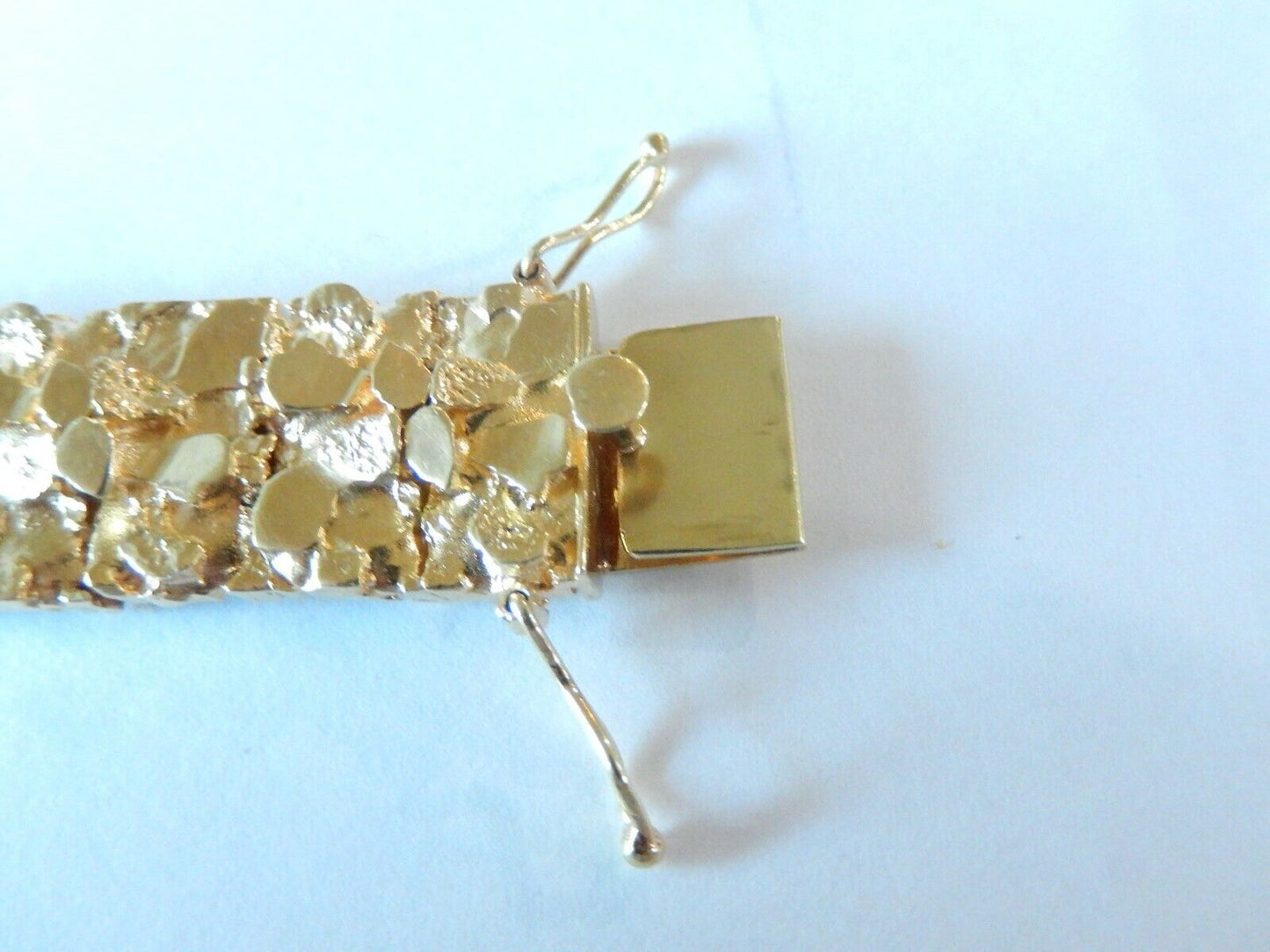 Men's 14k Yellow Gold Heavy 17mm 75.02gms Wide Nugget Panel Link Bracelet 8.25"
