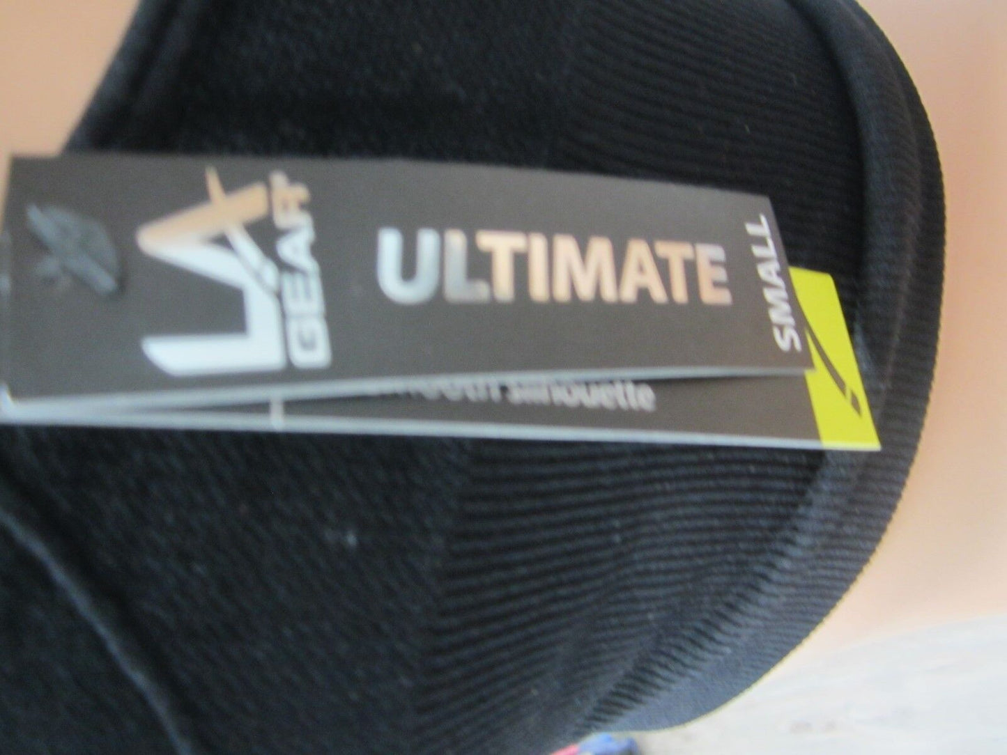 NWT LA GEAR MAX SUPPORT WIRELESS MICROFIBER SPORTS BRA BLACK SIze Small