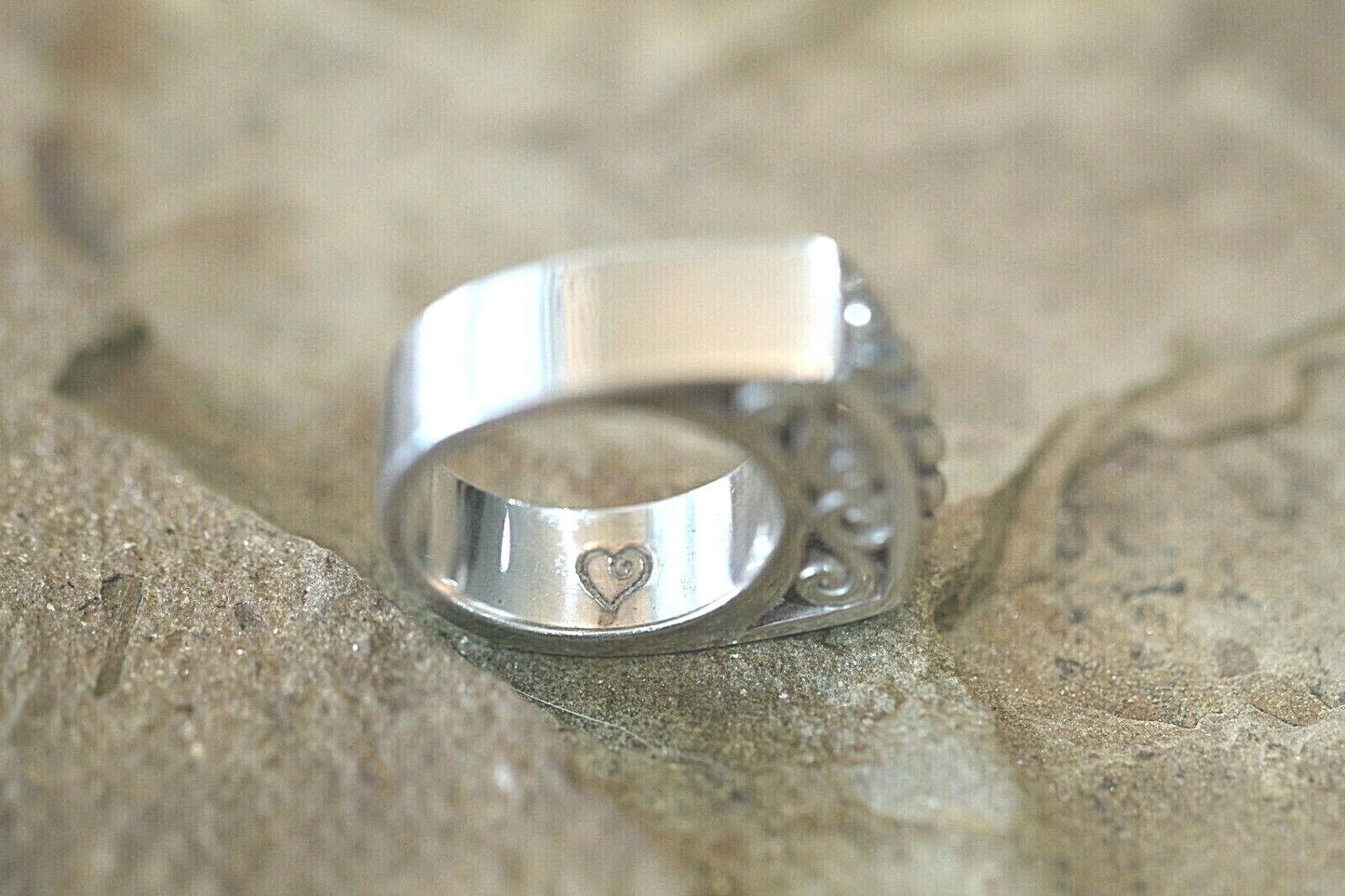 *VINTAGE*  Retired Brighton Signed 925 Solid Sterling Silver Ring  Size 7.25