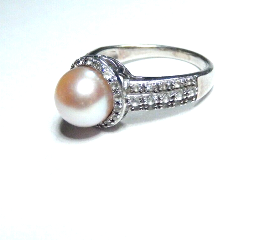 *VINTAGE*  Sterling Silver 8mm Round Pearl Ring With Crystal Accents Size 5.25