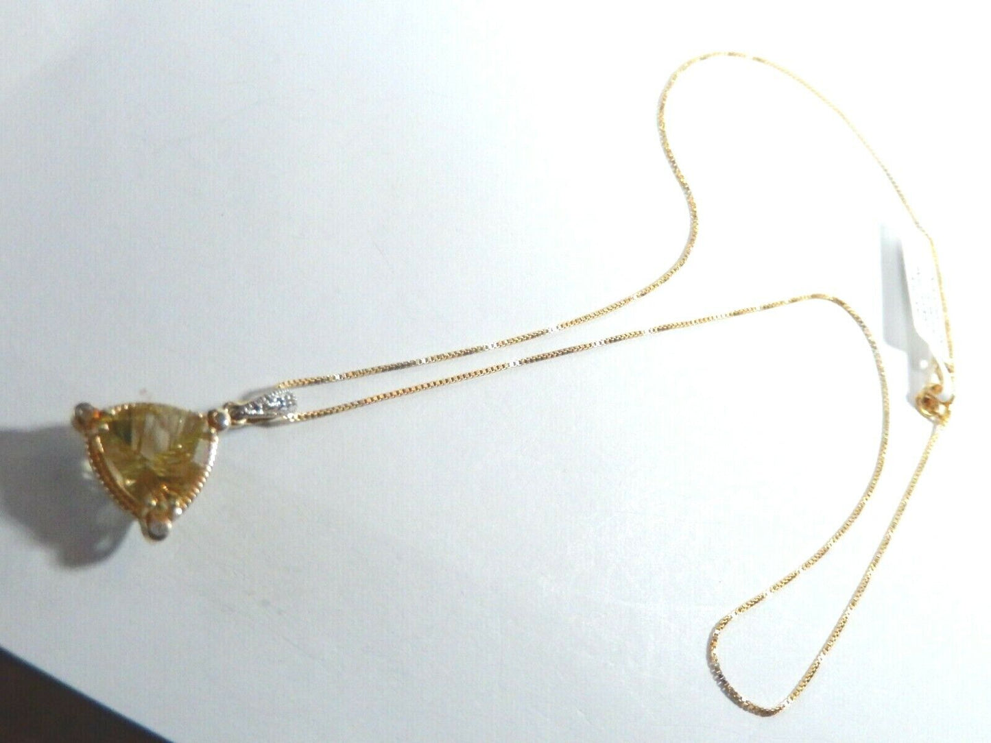 NWT 14K Yellow Gold 2.00 Ct Triangle Citrine Diamond Solitaire Pendant  w/ Chain