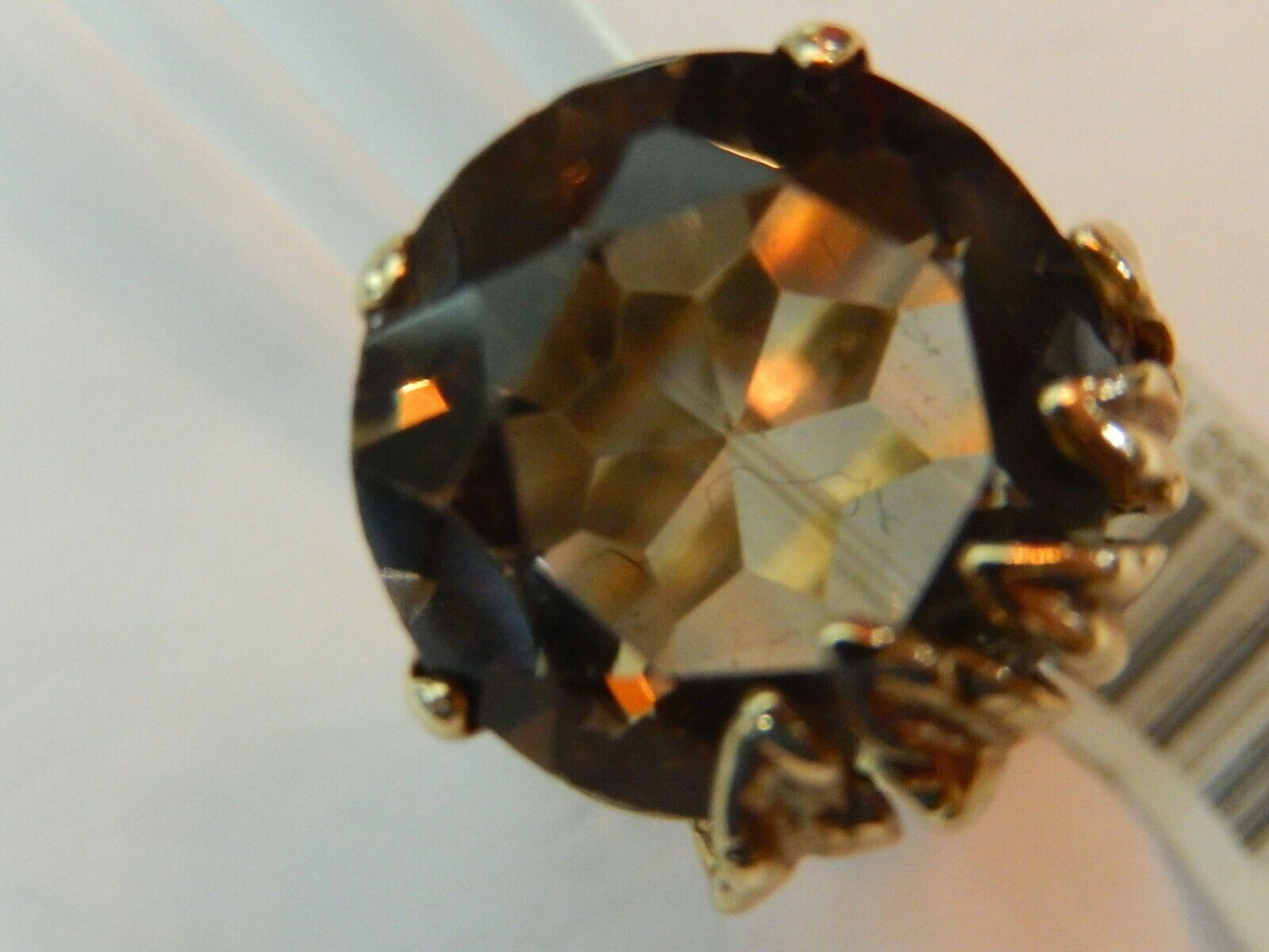 *VINTAGE* Ladies 10k Yellow Gold 10CT 15.82mm Round Smokey Quartz Ring Size 4