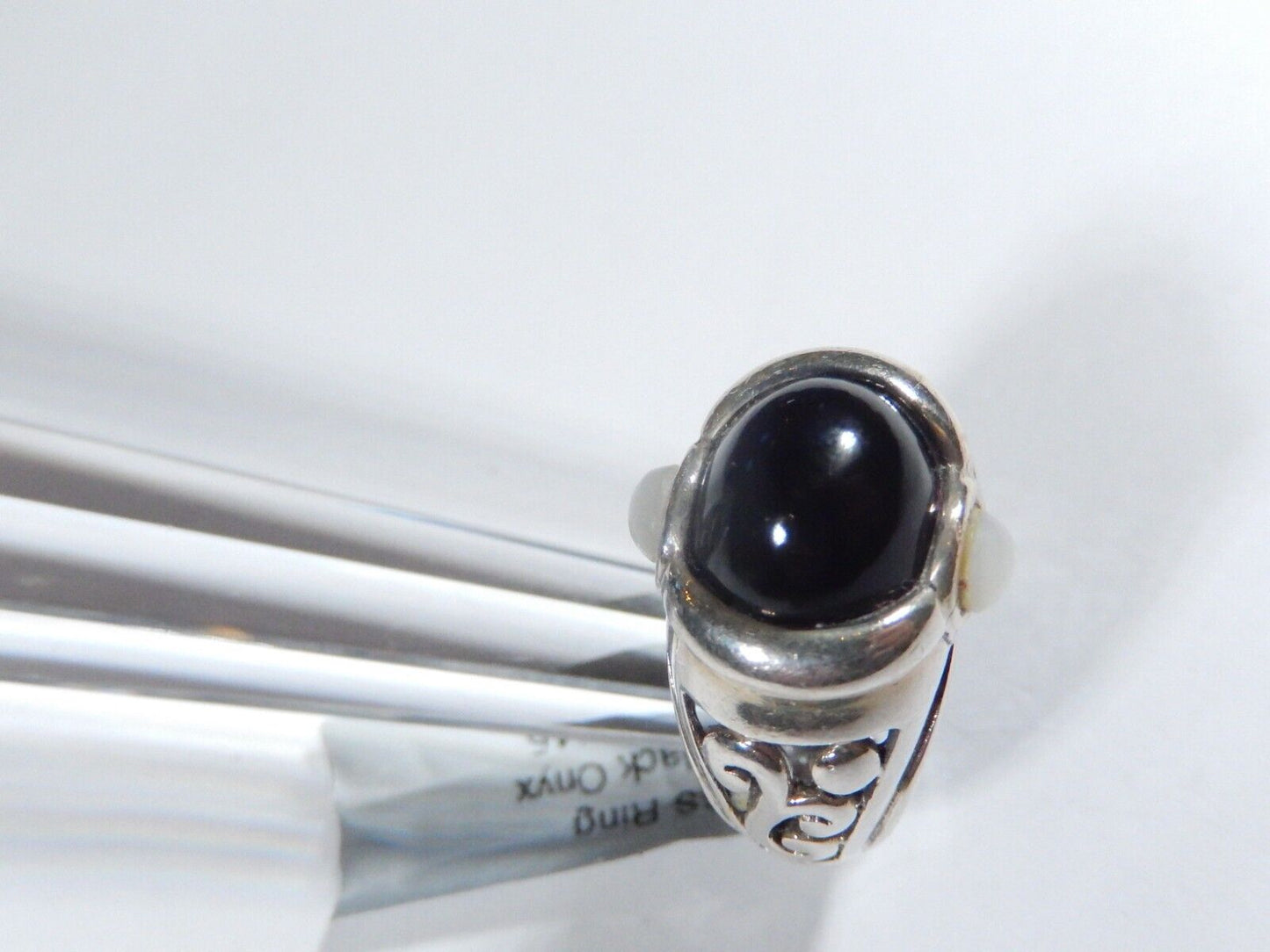 VINTAGE STERLING SILVER 925 MOTHER OF PEARL /BLACK ONYX RING Size 5.25
