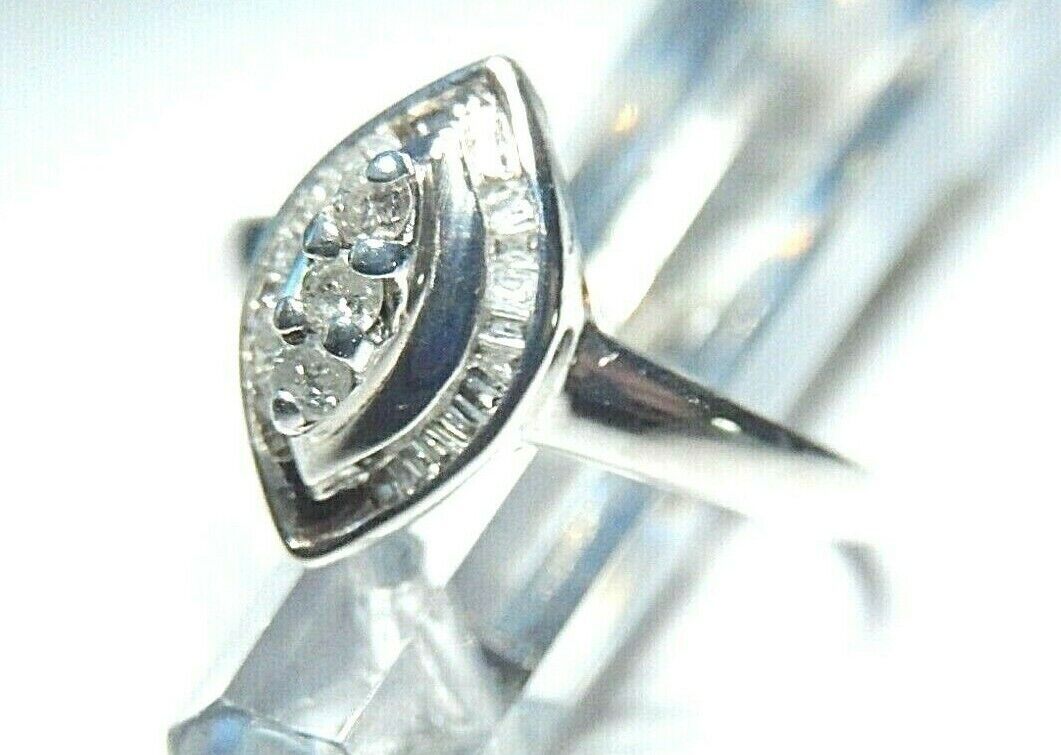 *VINTAGE* 10K White Gold Diamond Halo Marquise Style Antique Ring  Size 8.5