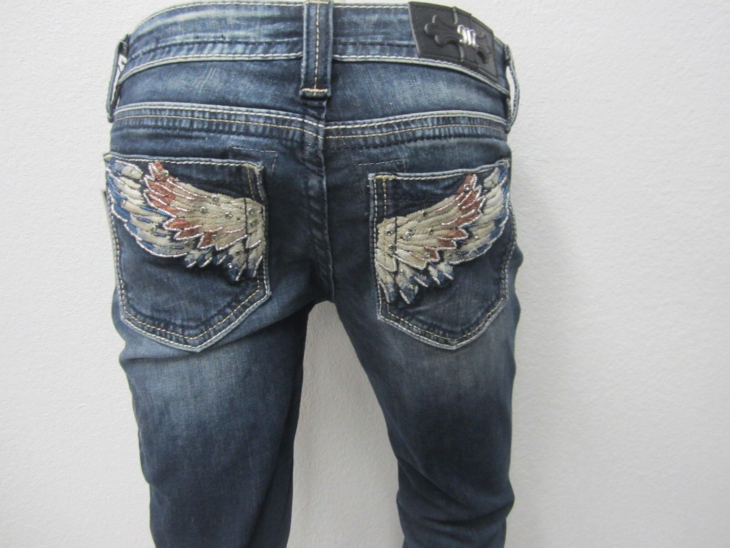 NWT Miss Me Mid Rise Medium Wash Embroidered Wings Skinny Denim M3020S   W26XL30