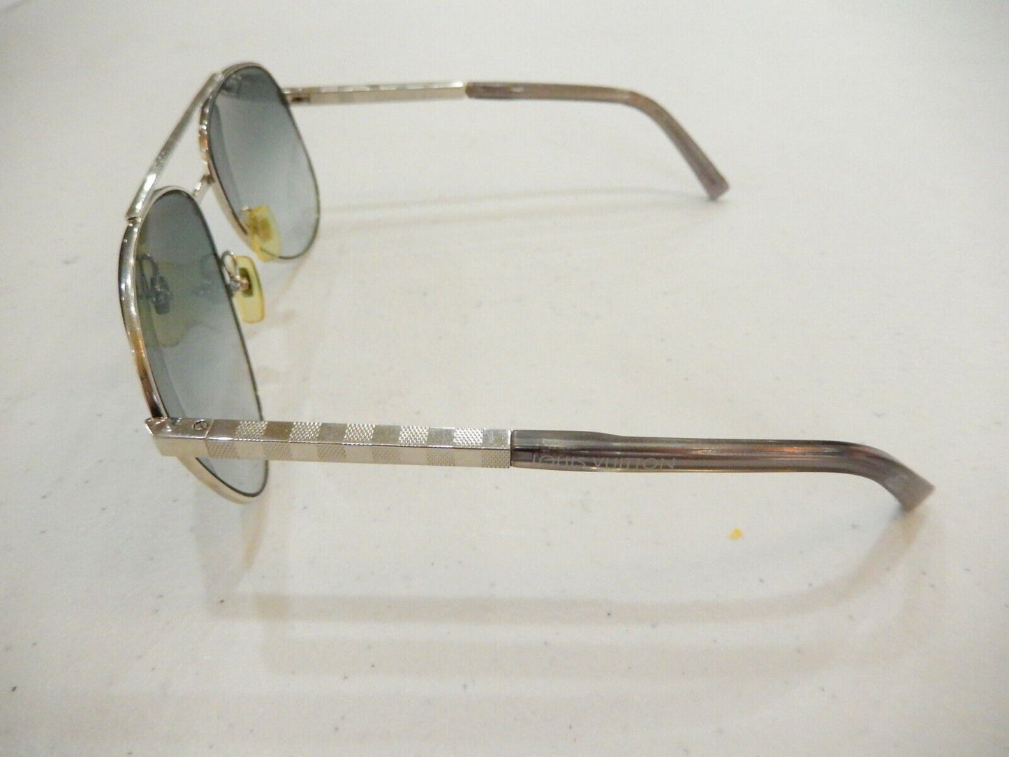 LOUIS VUITTON Z0340U  ATTITUDE PILOT SUNGLASSES SILVER - NICE !!!