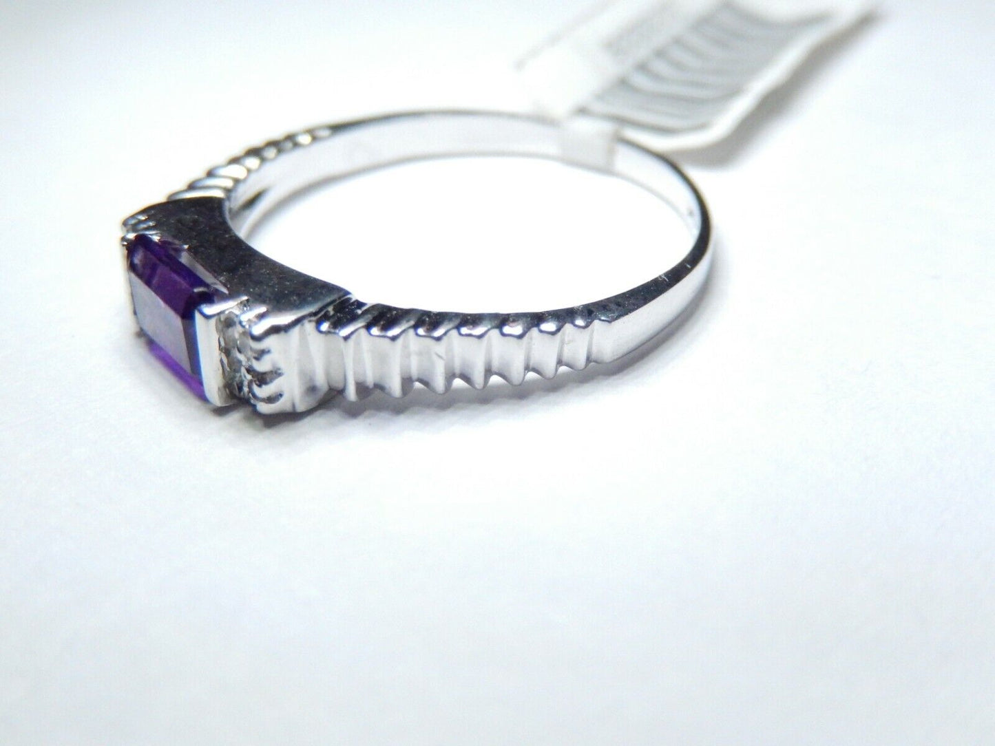 *NWT* 10K White Gold Amethyst & Diamond Modern Style Ring Size 7