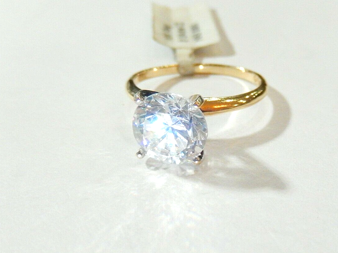 10K Yellow Gold 2.75CT VVS Solitaire  Cubic Zirconia  Sparkling Ring Sz 7.25