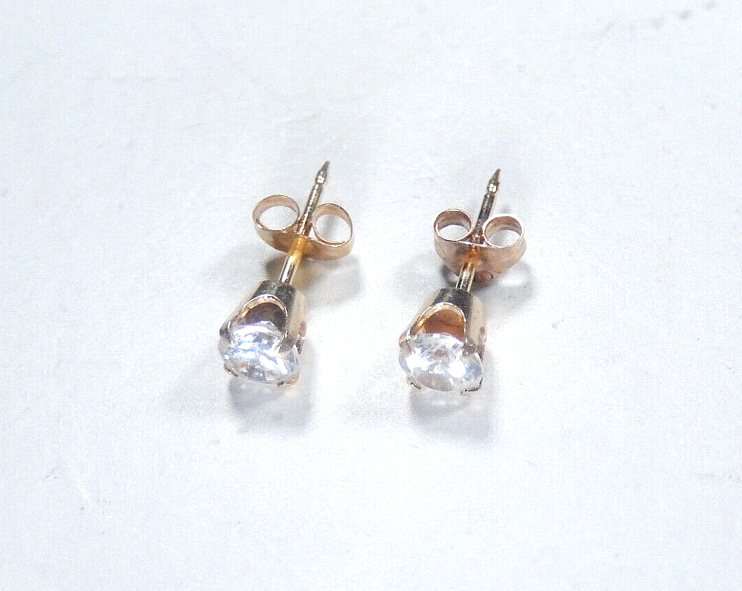 14K Yellow Gold .50CT Round Solitaire Cubic Zirconia Push Back Ear Stud Earrings