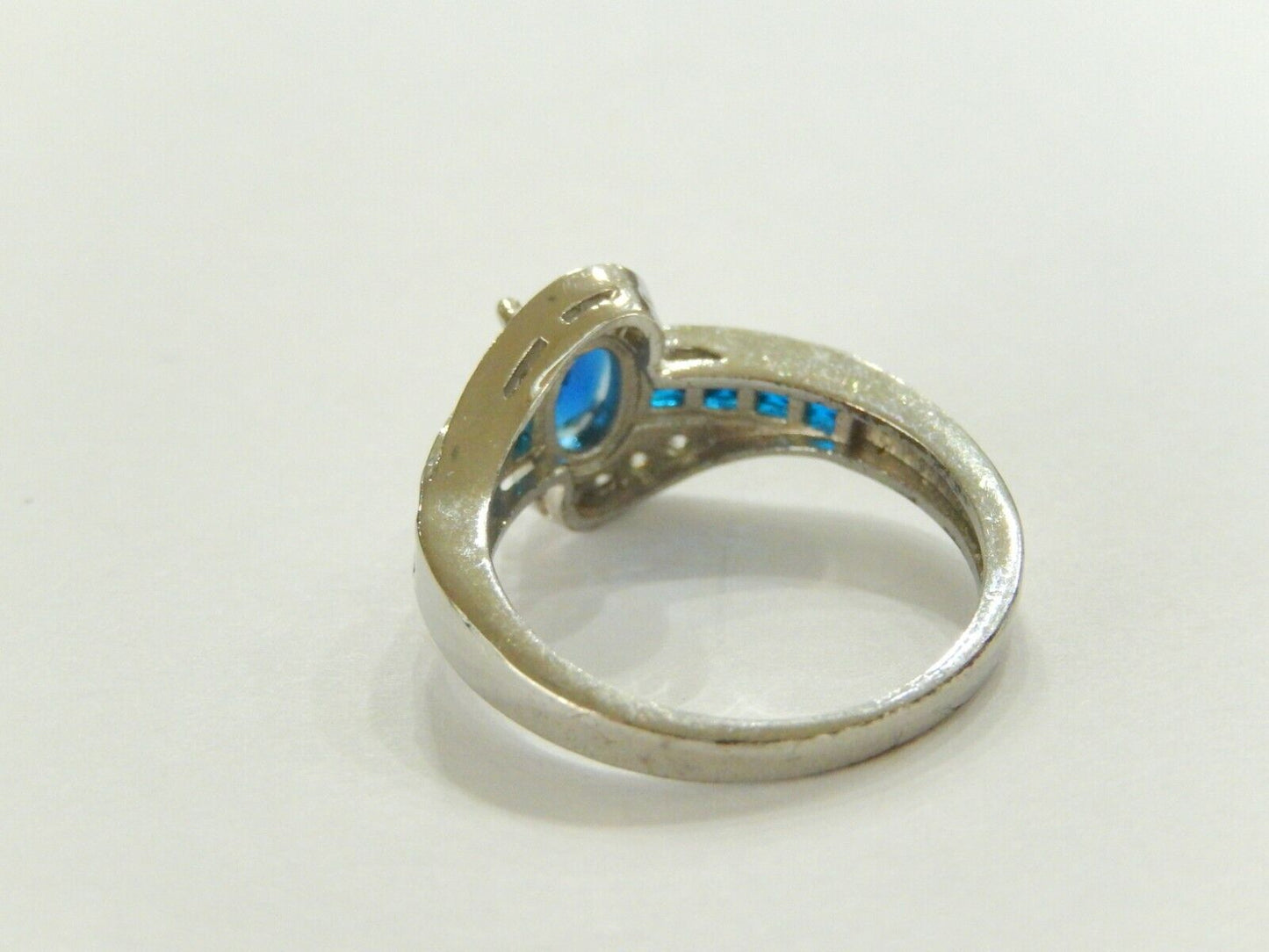 *VINTAGE* Sterling Silver Oval & Princess Cut Blue Sapphire With CZ Ring Size 7
