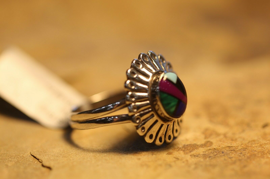 *VINTAGE* Native American Zuni Sterling Silver Inlay Gemstone Ring Size 9.5