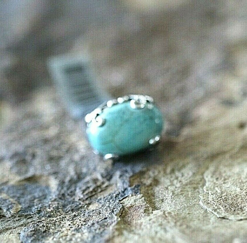 *VINTAGE*  Sterling Silver  Raised Turquoise Southwest Style Ring Size 6