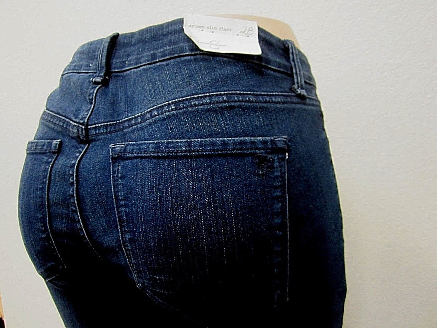 NWT Jessica Simpson Jeans Size 28 X 34 Uptown Slim Flare Freesia Blue Denim