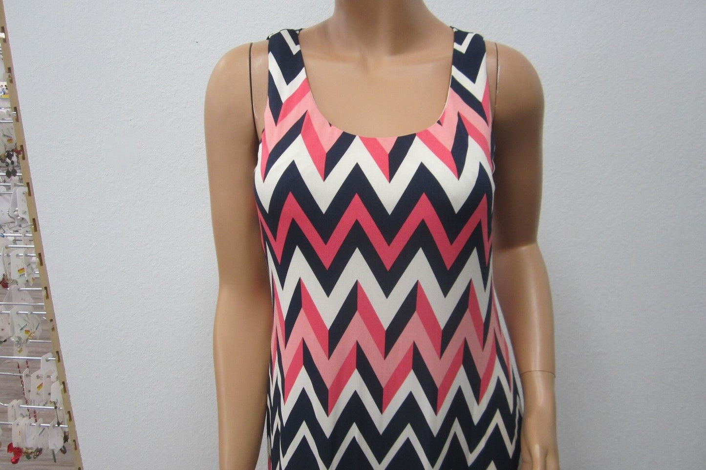 NWT - Jessica Howard - SUPER CUTE - Maxi Dress Multi-Color Sleeveless Sz M/M