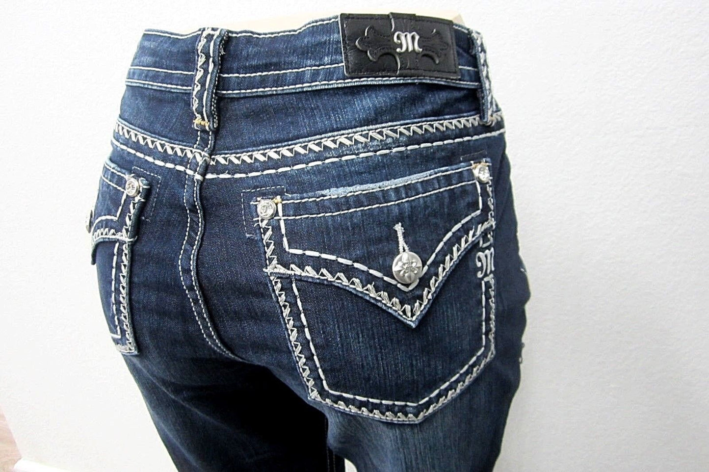NWT Miss Me Thick-Stitch Mid-Rise Curvy Bootcut Jeans D5014VB291 Size W X25" L34