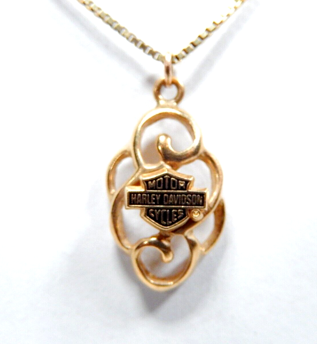 10kt Yellow Gold Harley Davidson Motorcycles Freeform  Pendant w/18"chain