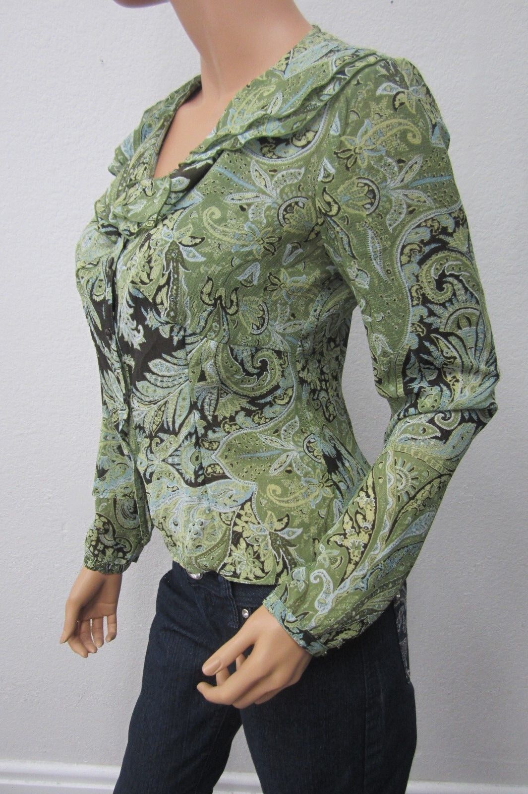 VERY NICE  Emma James Womens Green Floral  Top Size 6 Petite Blouse