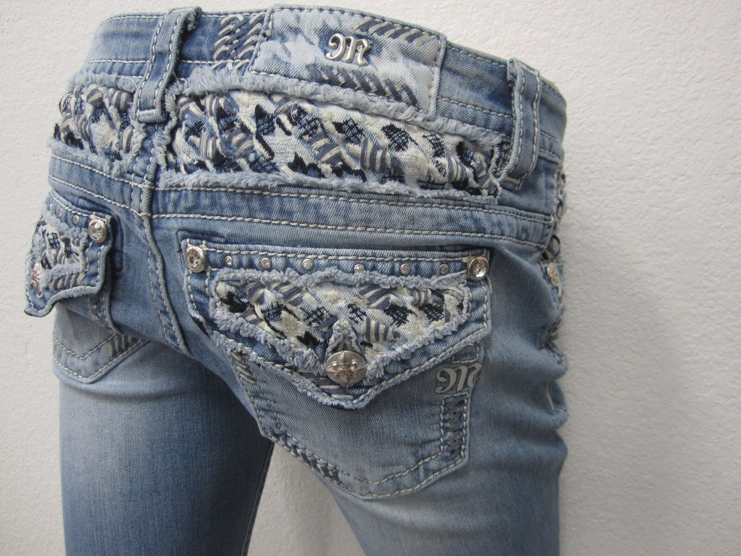 NICE Miss Me Jeans JP7656SB Distressed Medium Blue Great Trim Size W27 x L34