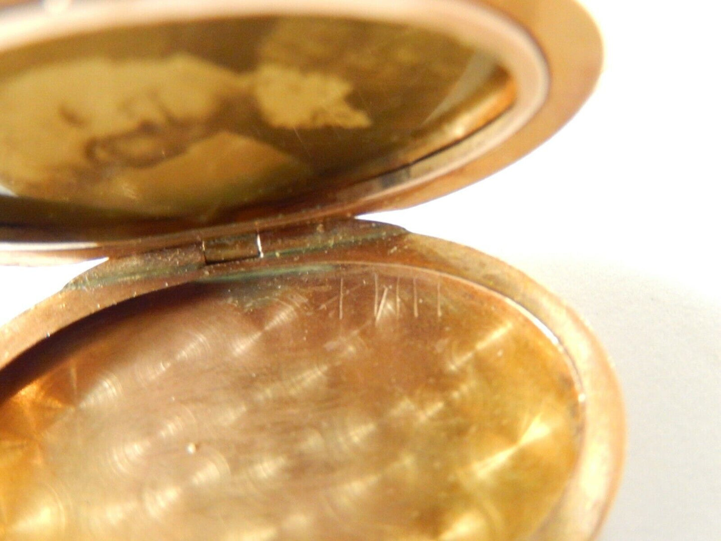 1800's 14k Yellow Gold Antique Cameo Shell With Double Picture Locket / Pendant