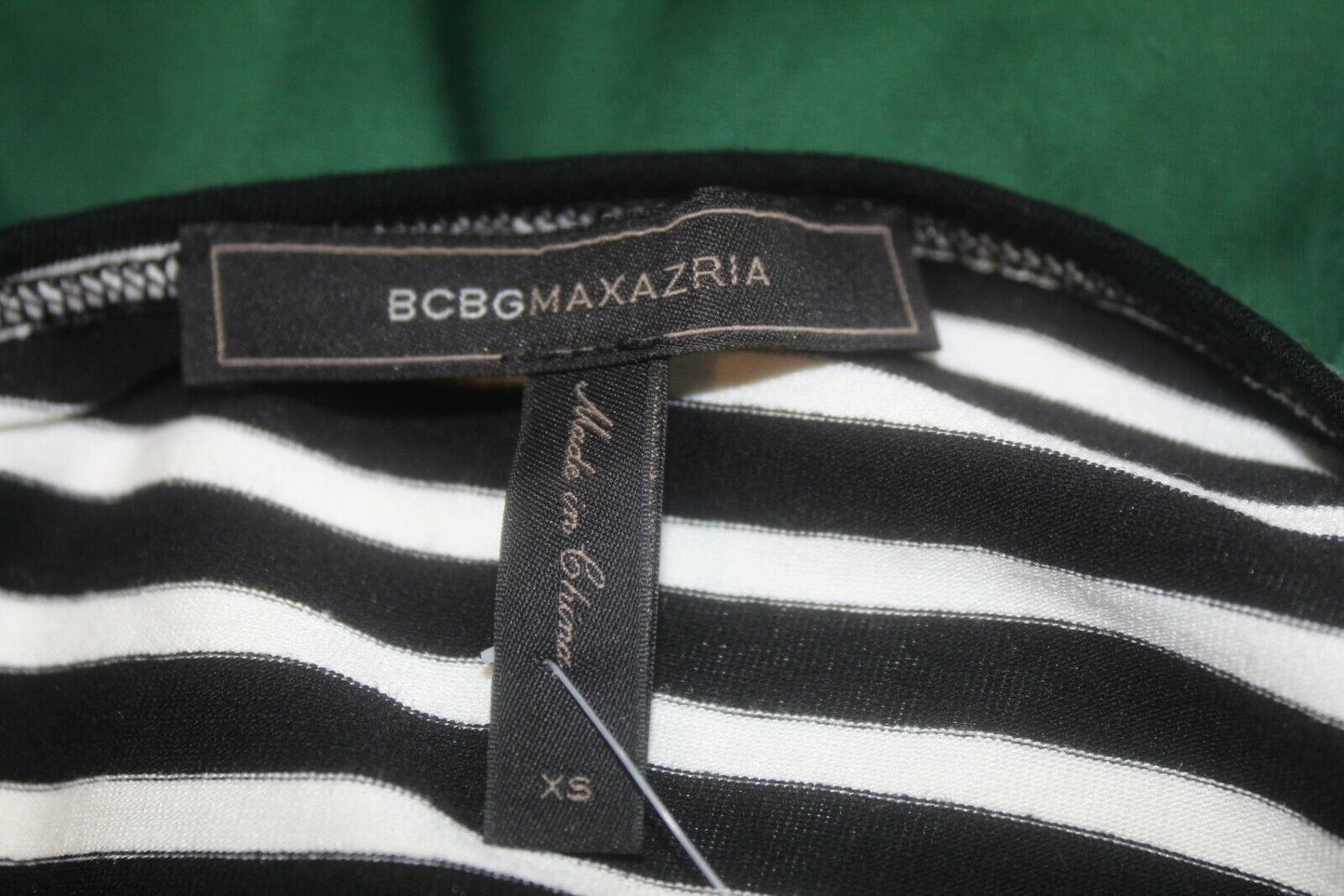 *NWT* $158. BCBG MAXAZRIA Women 3/4 Sleeve Stretch Top Blouse Black/White Sz XS