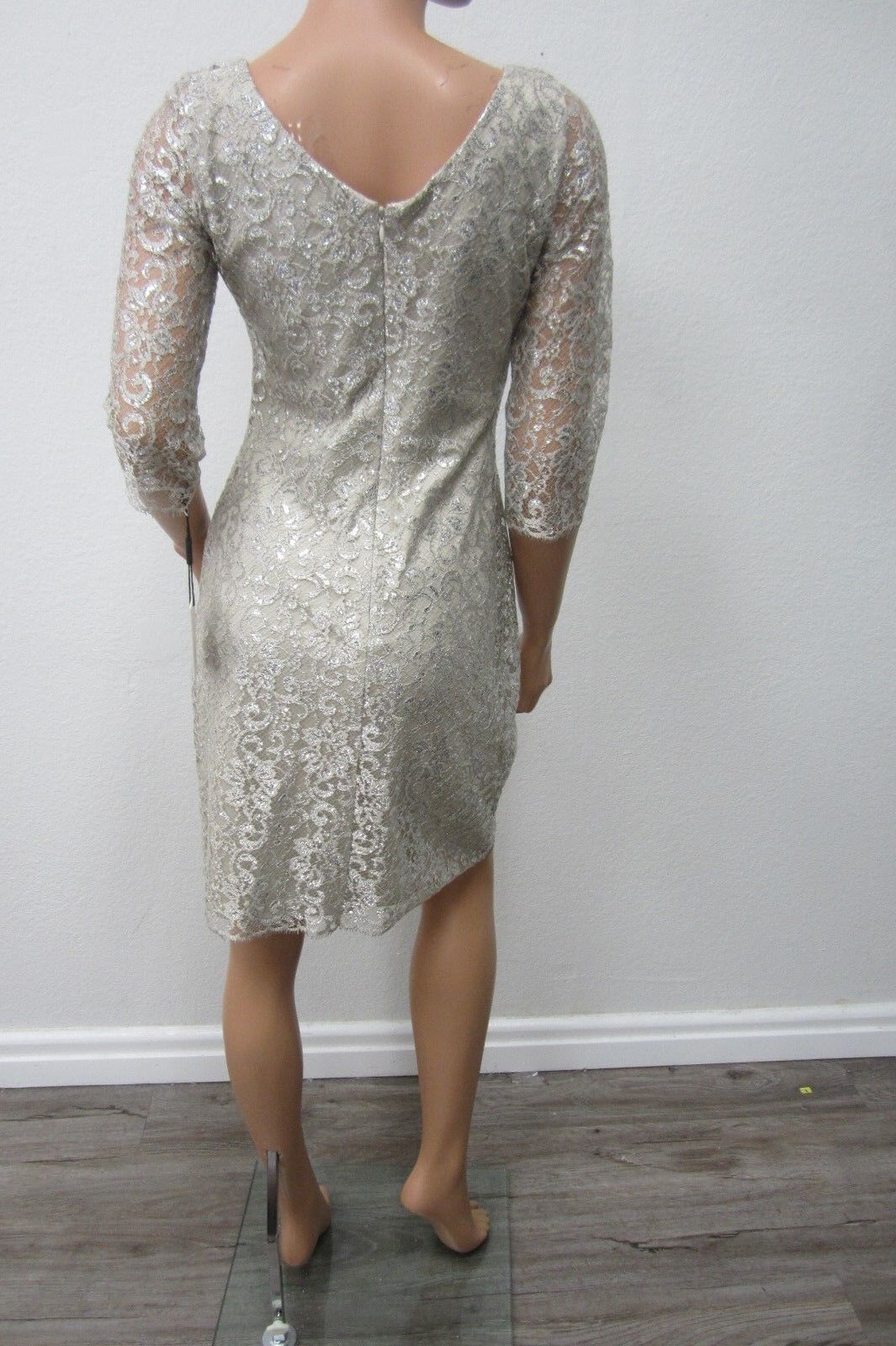 NWT CALVIN KLEIN COLLECTION  Lace Dress  Silver with Silver Metalic Thread Siz 4