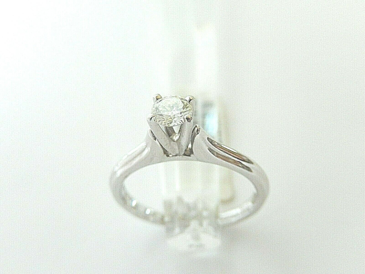 Platinum &18K Natural .26ct VS Diamond Solitaire Engagement Wedding Ring Sz 7.25