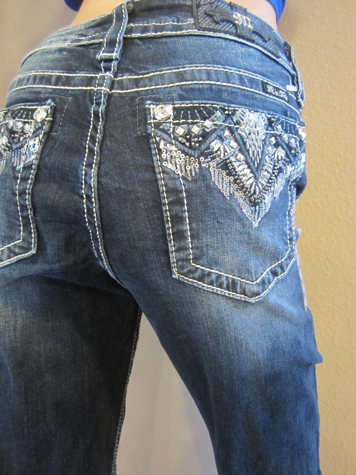 NWT- MISS ME  Embellished Signature Skinny Cut Stretch Jeans 30 x 30 NWT
