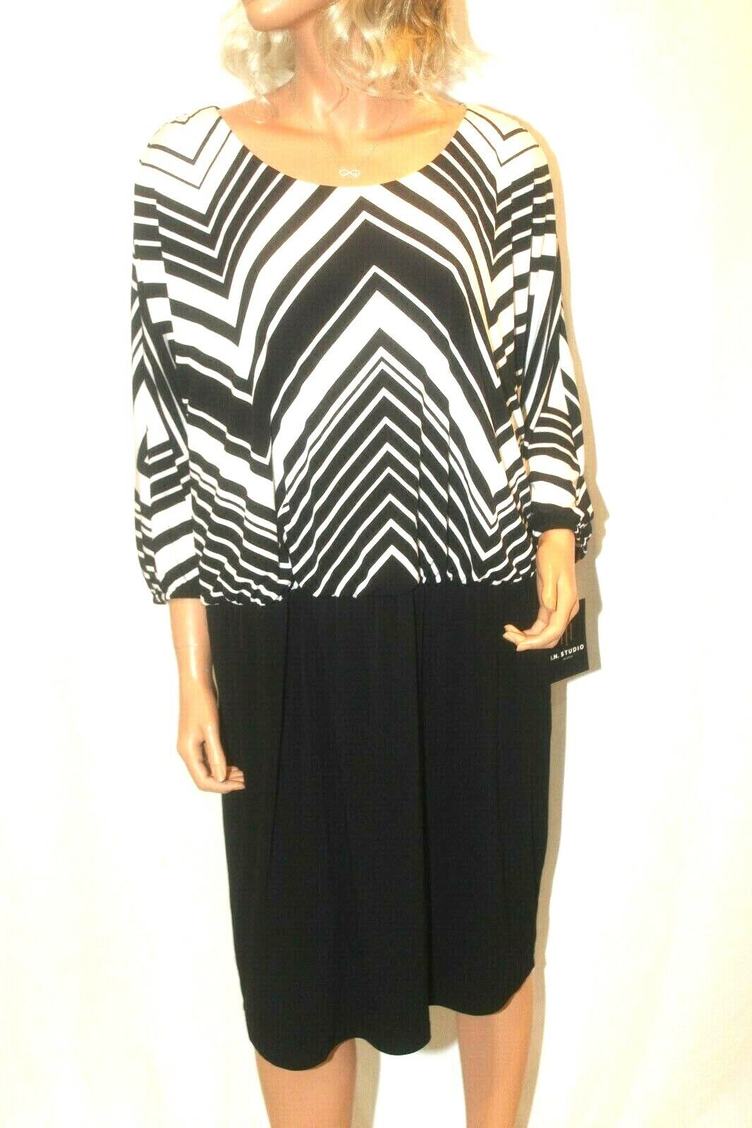 *NWT*  IN Studio Womens Fully Lined Black/White DRESS  Size 18W  "Cute And Nice"