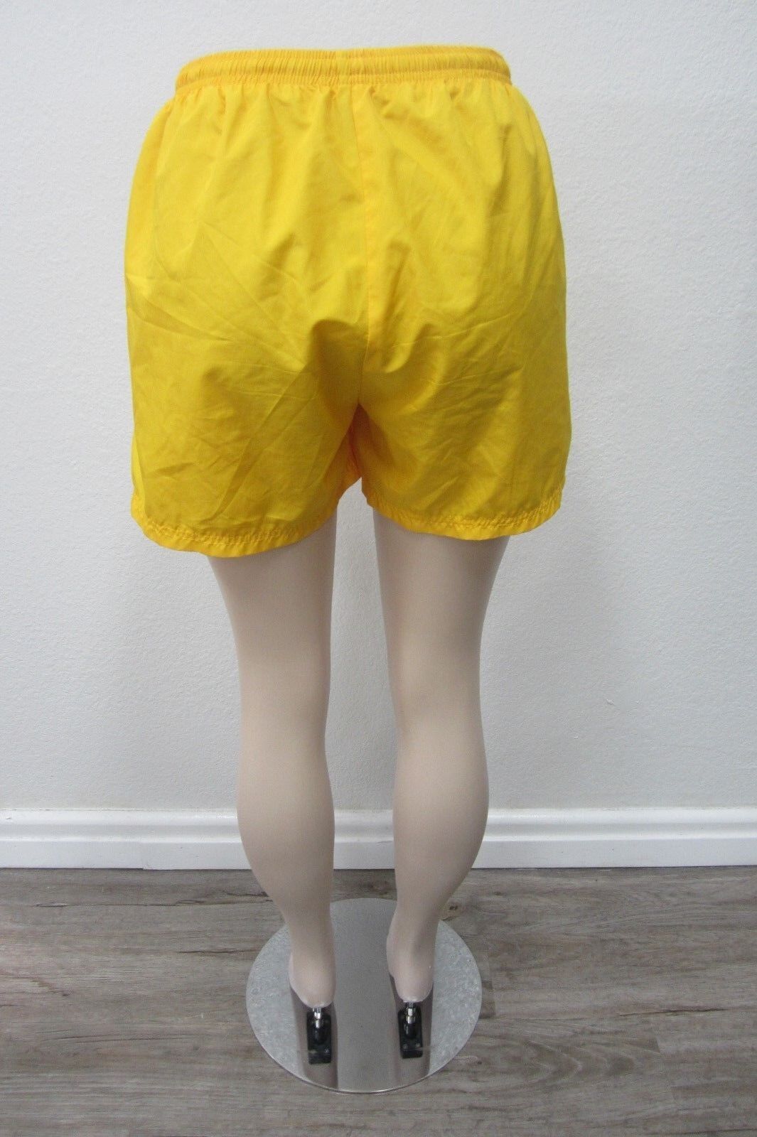 *NWOT* NIKE DRI-FIT Women Running Shorts Lined Gusset Drawstring Yellow Medium