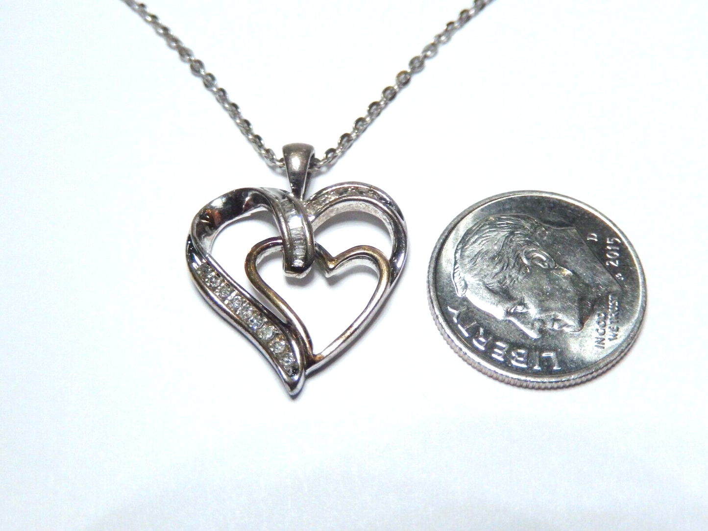 *VINTAGE* 14K Yellow Gold & Sterling .33CT Diamond Cluster Heart Pendant w/18" C