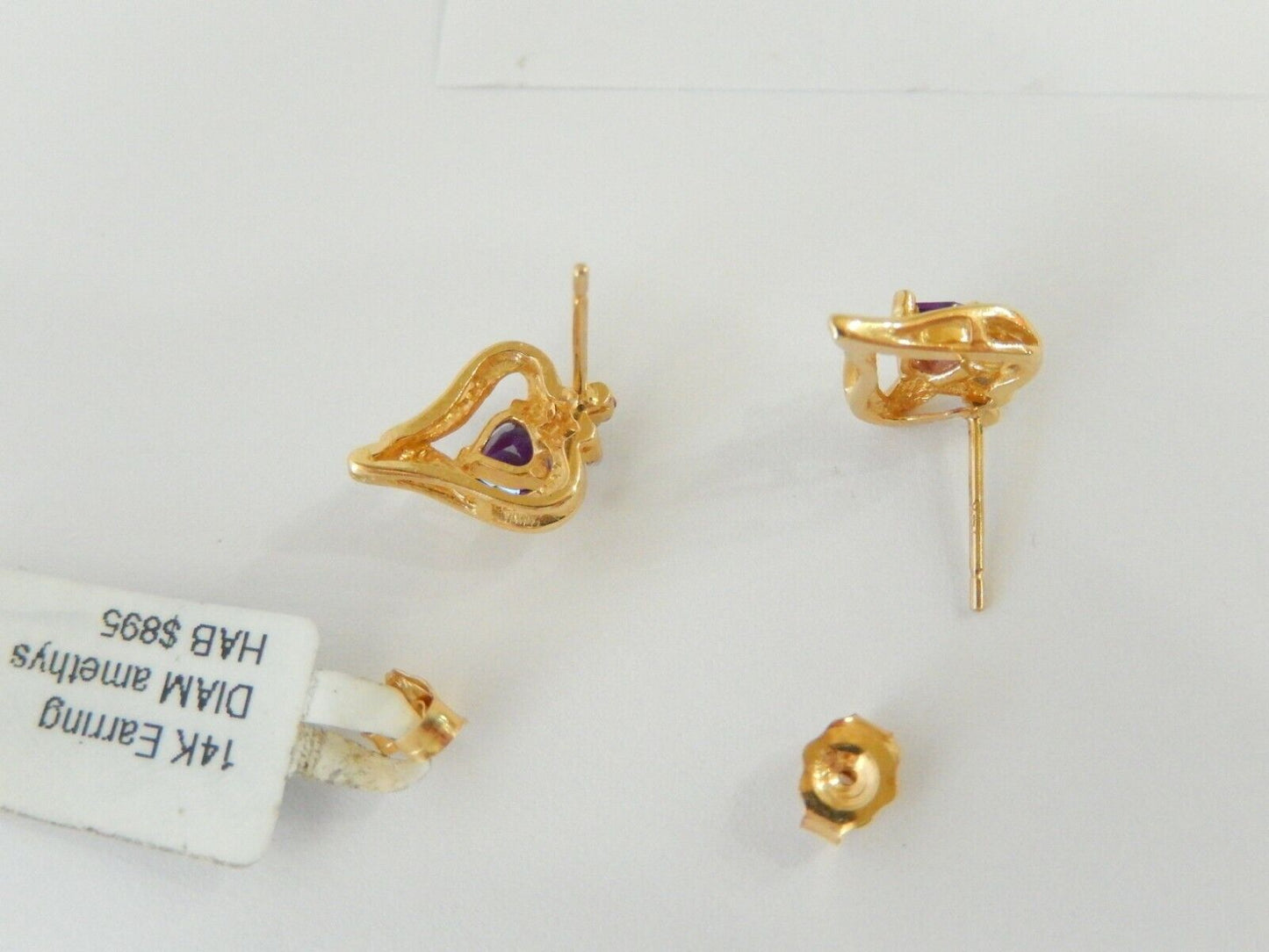 *NWT* 14K Yellow Gold Heart Shaped Post Earrings With Amethyst & Diamonds