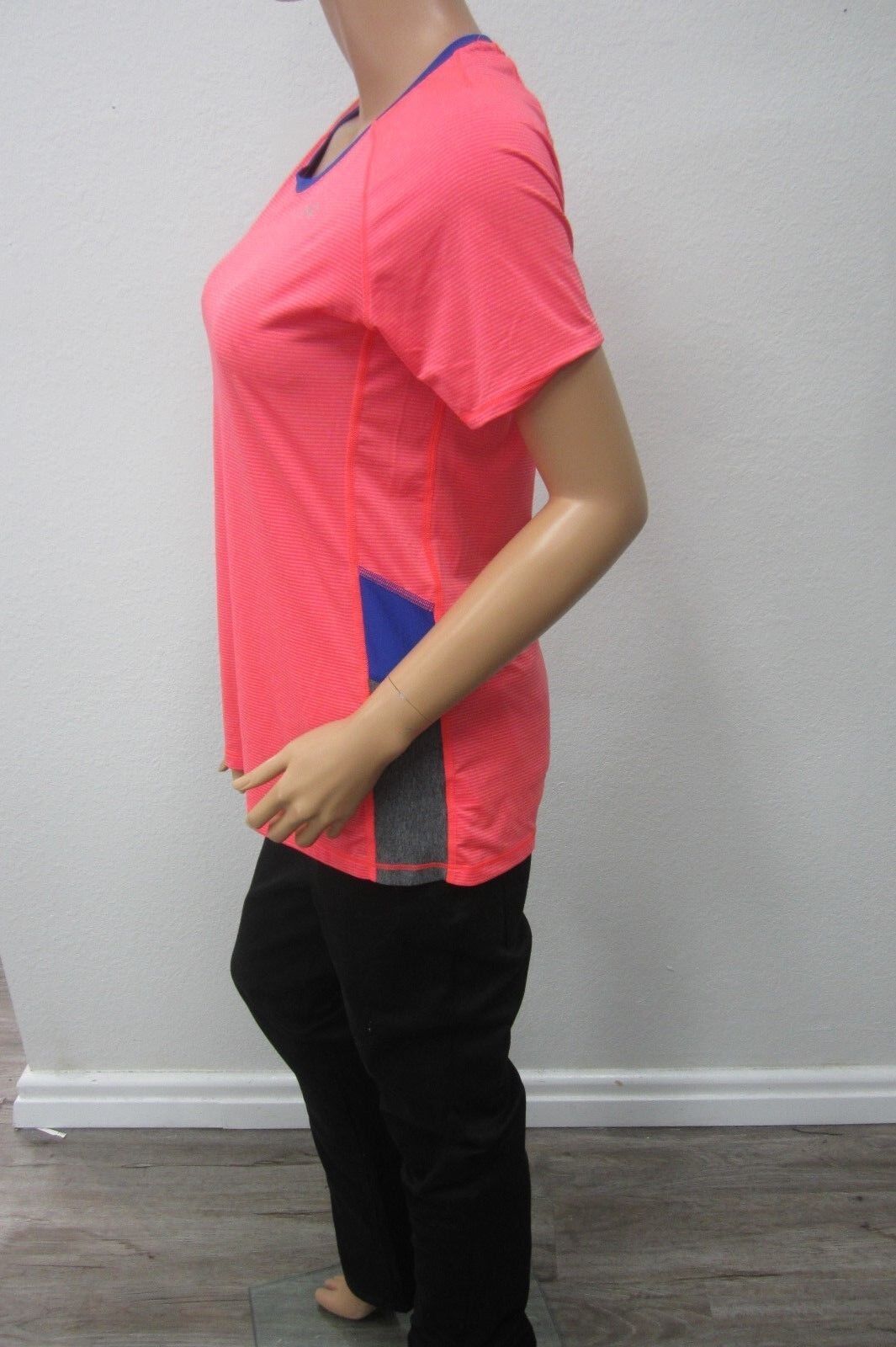 NWT WOMENS UNDER ARMOUR SONIC FITTED HEAT GEAR WORKOUT RUNNING TOP SIZE LARGE