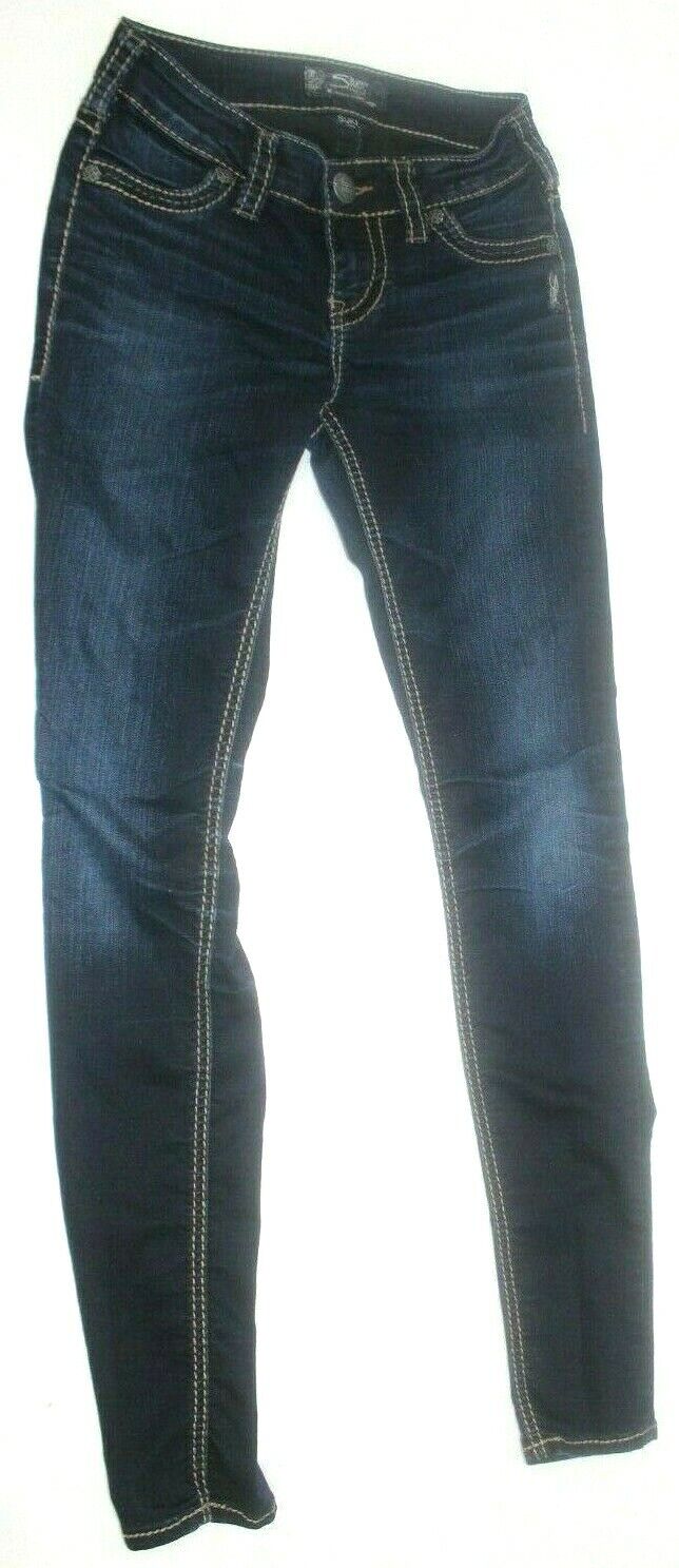 Silver Women's Dark Blue Jeans Size 24 x 31 Suki Supper Skinny...VERY CUTE