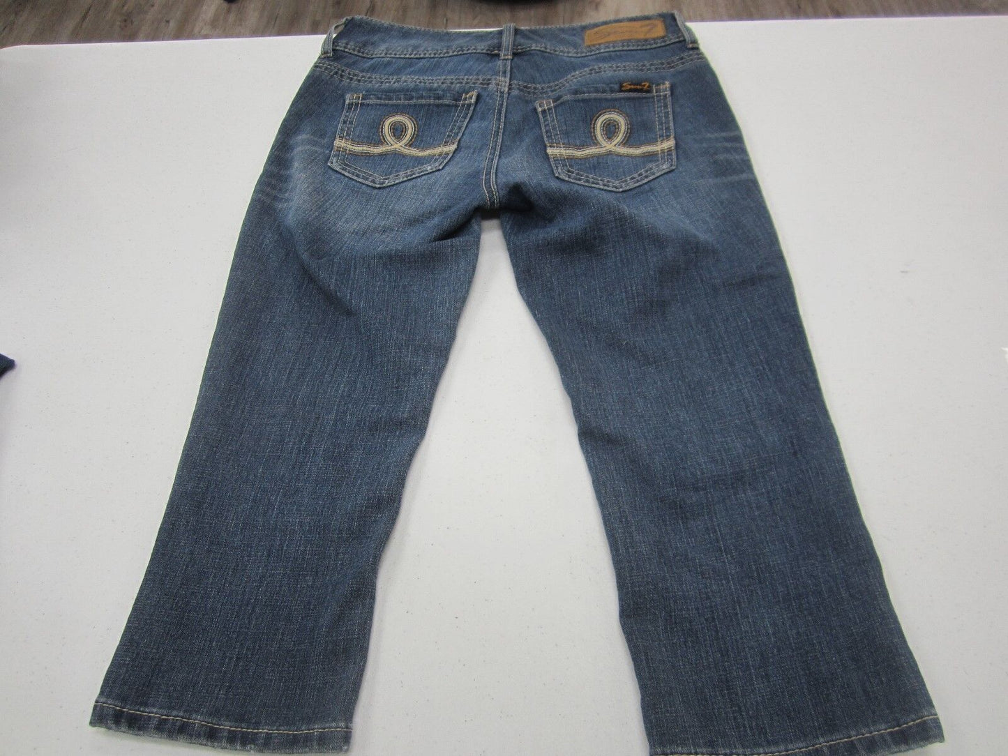 NICE Seven 7 Jeans Women's Crop Capri Embroidered Pockets Size 2 x 20"