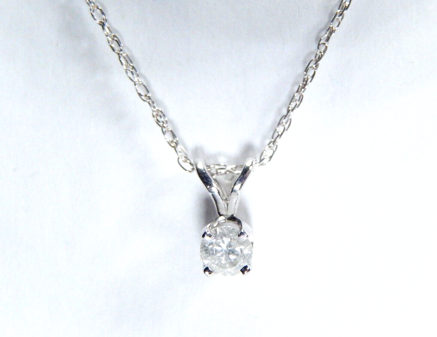 14K White Gold .16CT Brilliant Cut Natural Diamond Solitaire Pendant w/18 Chain