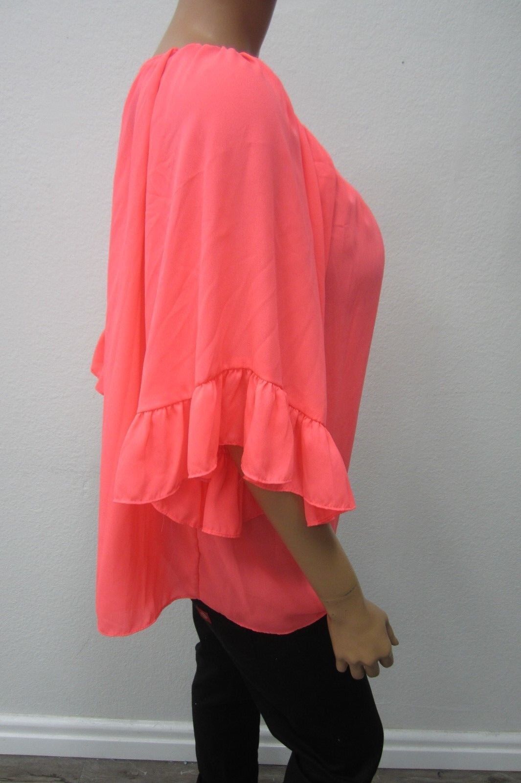 NWOT Emma Rose Womens Top SUPER CUTE Style 3/4 Sleeve Ruffle Tunic Pullon Size S