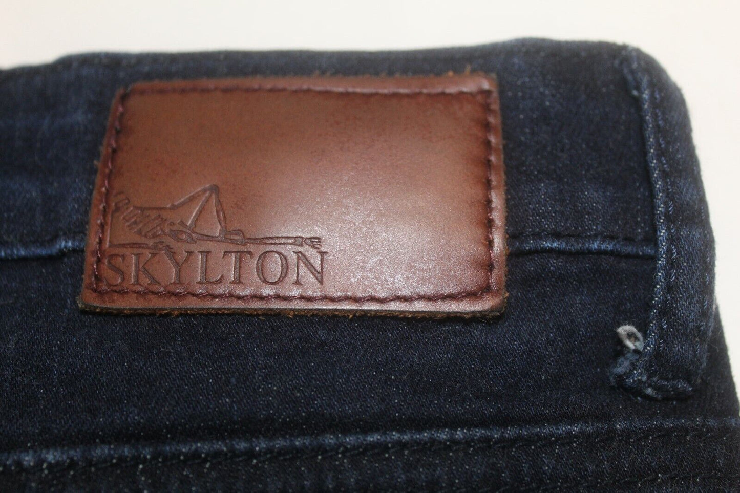 *NEW* Skylton Womens Jeans Slim Fit Low Rise Boot Cut Designed In France Sz25x33