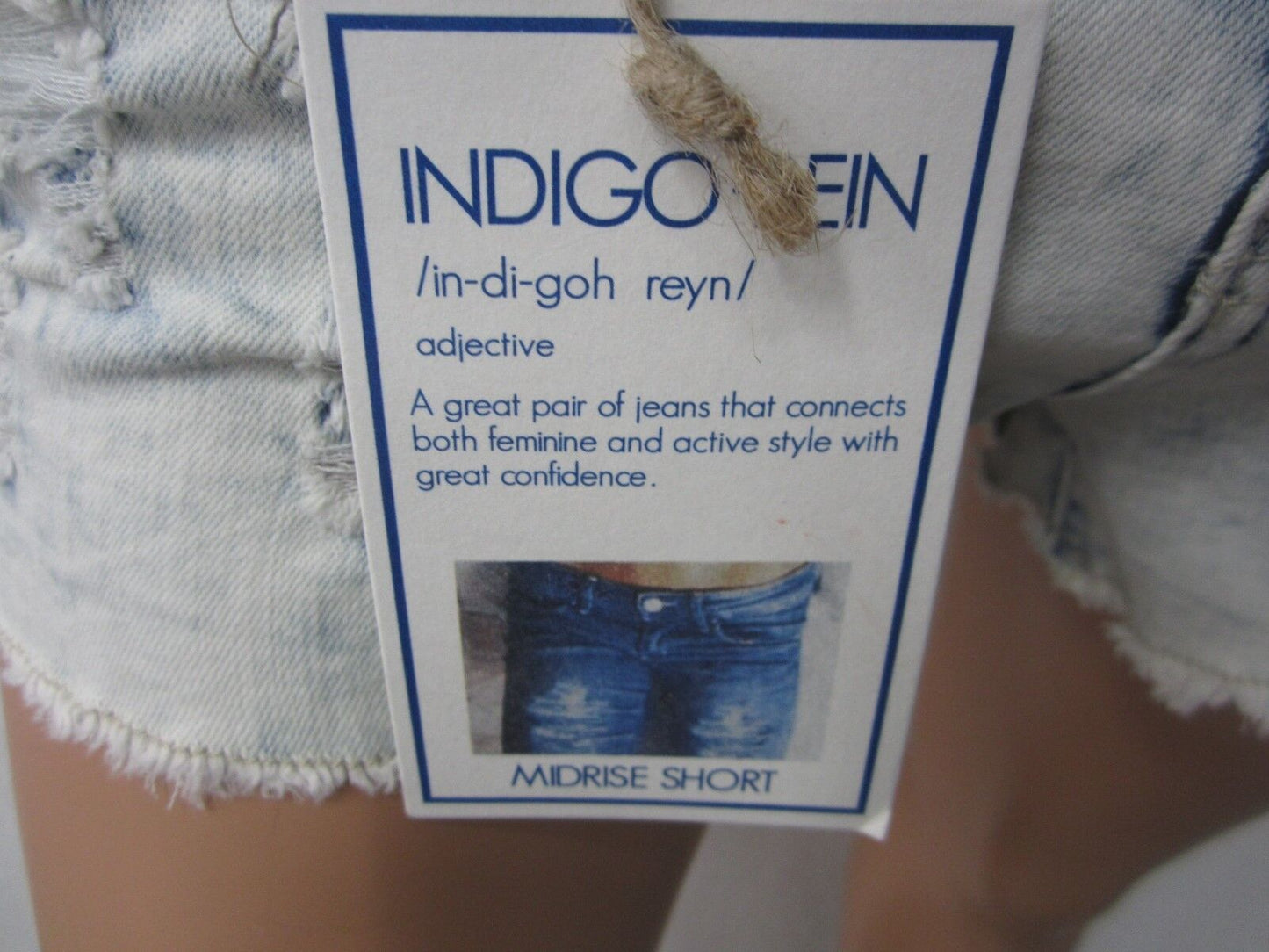 NWT Indigo Rein Women's Size 1  Shorts Washed Blue Fringe Distressed Mid Rise