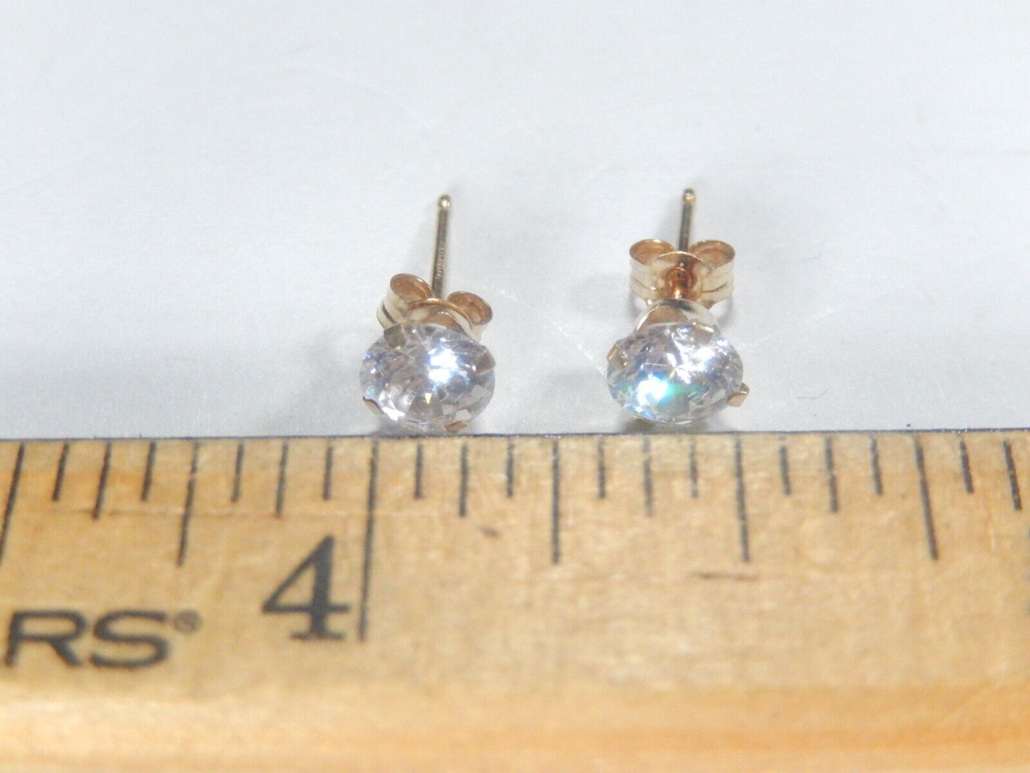14K Yellow Gold Round Solitaire  1CT Cubic Zirconia Push Back Ear Stud Earrings