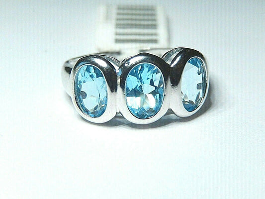 *NWT* 10k White Gold 8mm Past Present Future 3 Stone Blue Topaz Ring Sz: 6.5