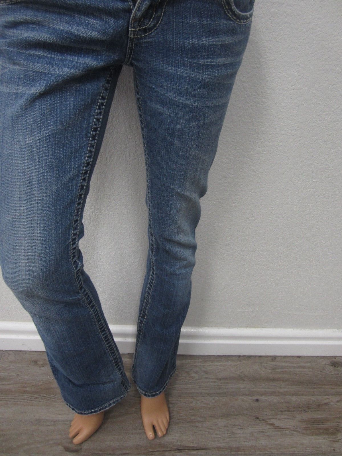NICE Miss Me Mid-rise Bedazzled Bling Rhinestone Jeans Bootcut JW5354B Sz 26x32
