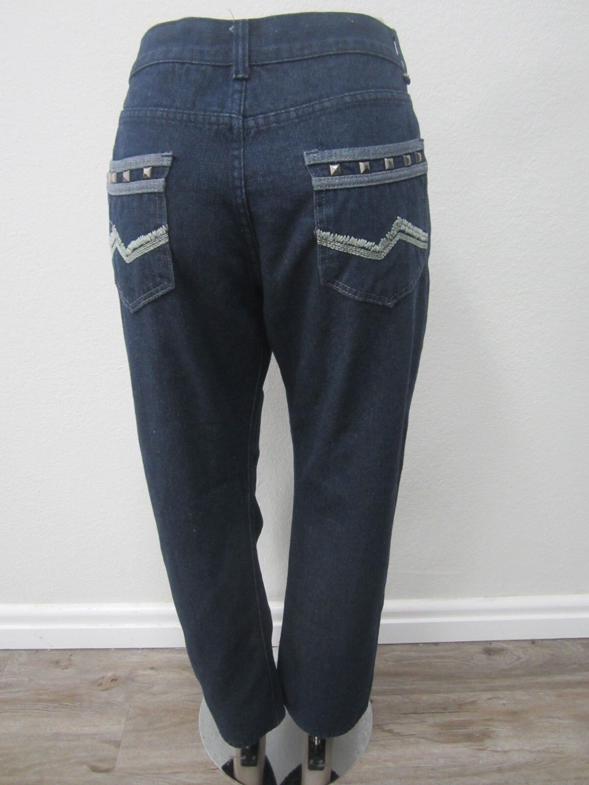 NWOT Hova Mens Dark Jeans Straight Leg Size W36 x L30