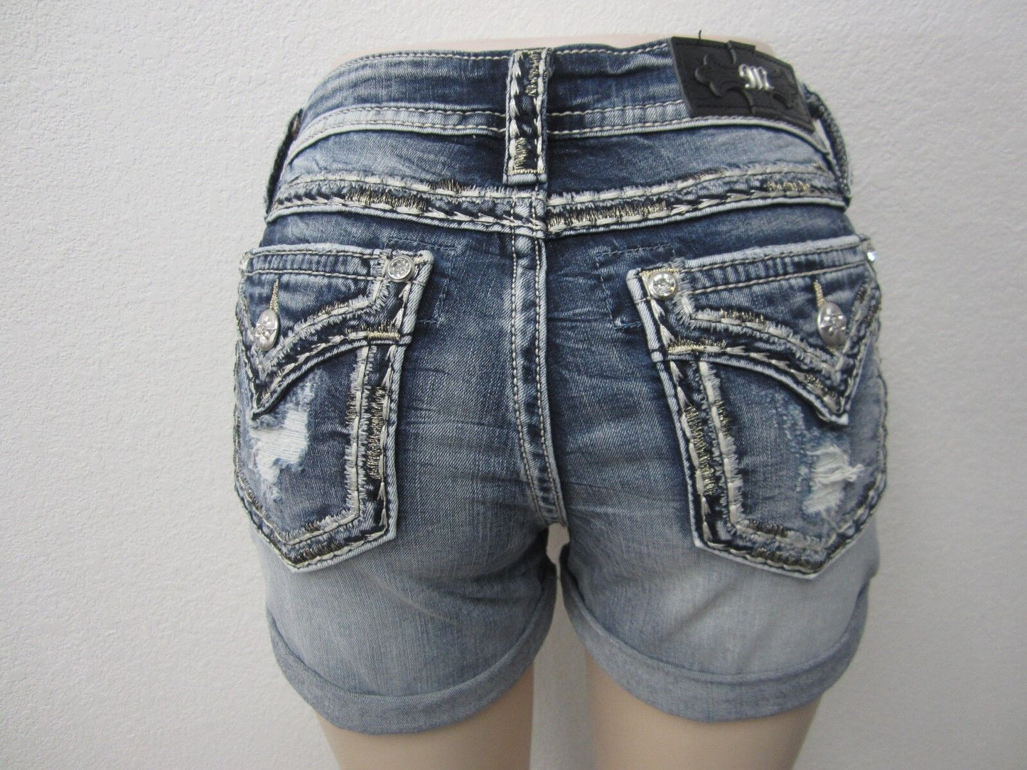 NWT Miss Me  Thick Stitched Pockets Rolled Stretch Shorts - M5014H272  Size 25x3