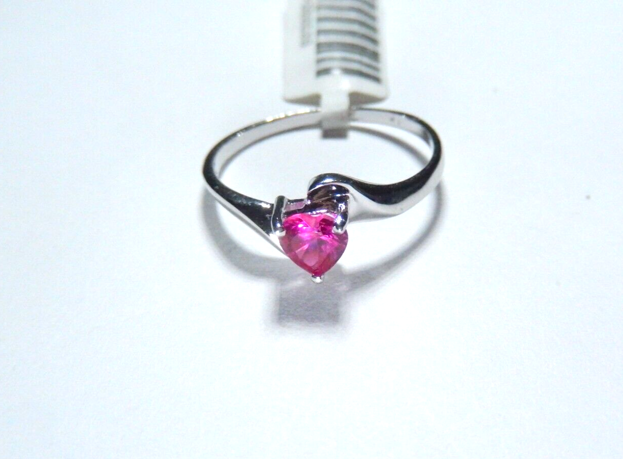 *NWT* 10k White Gold Lab Created Heart Shape Ruby Ring Size 6.75