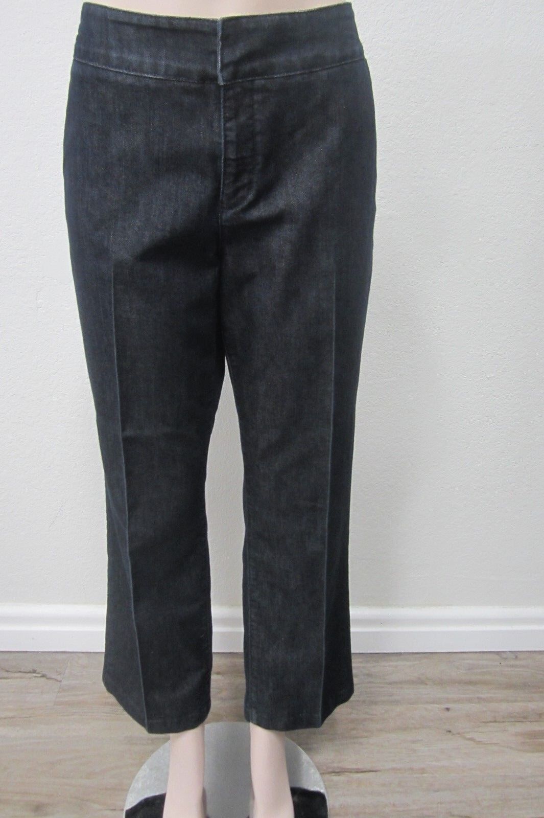 *MINT*  Chico's Platinum Dark Wash Stretch Womens Boot Cut Jeans Size 2 x 27.5"