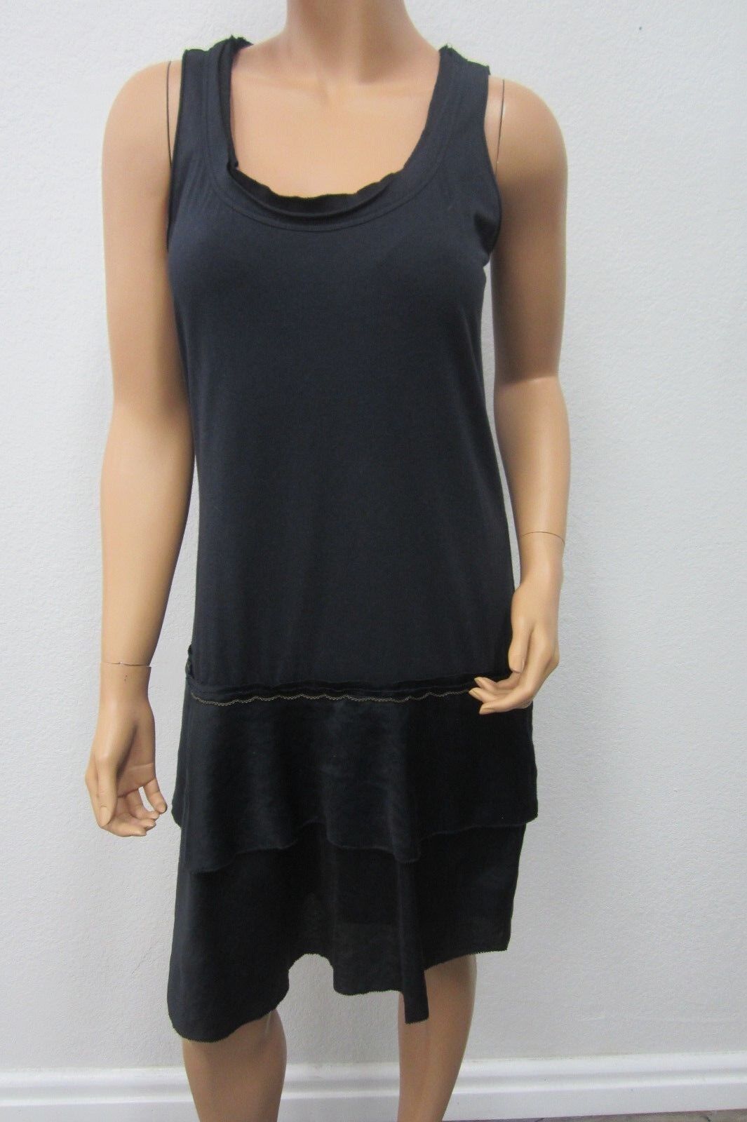 *VERY NICE*  ANN TAYLOR LOFT Black Sleeveless Dress Size Medium